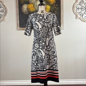ILE New York Size 6 Womens Black White Orange Paisley Print Shift Dress